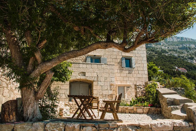 Stone Lady - Holiday Home Omiš Dış mekan fotoğraf