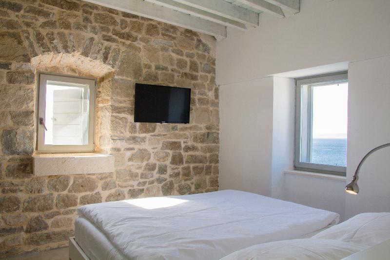 Stone Lady - Holiday Home Omiš Dış mekan fotoğraf